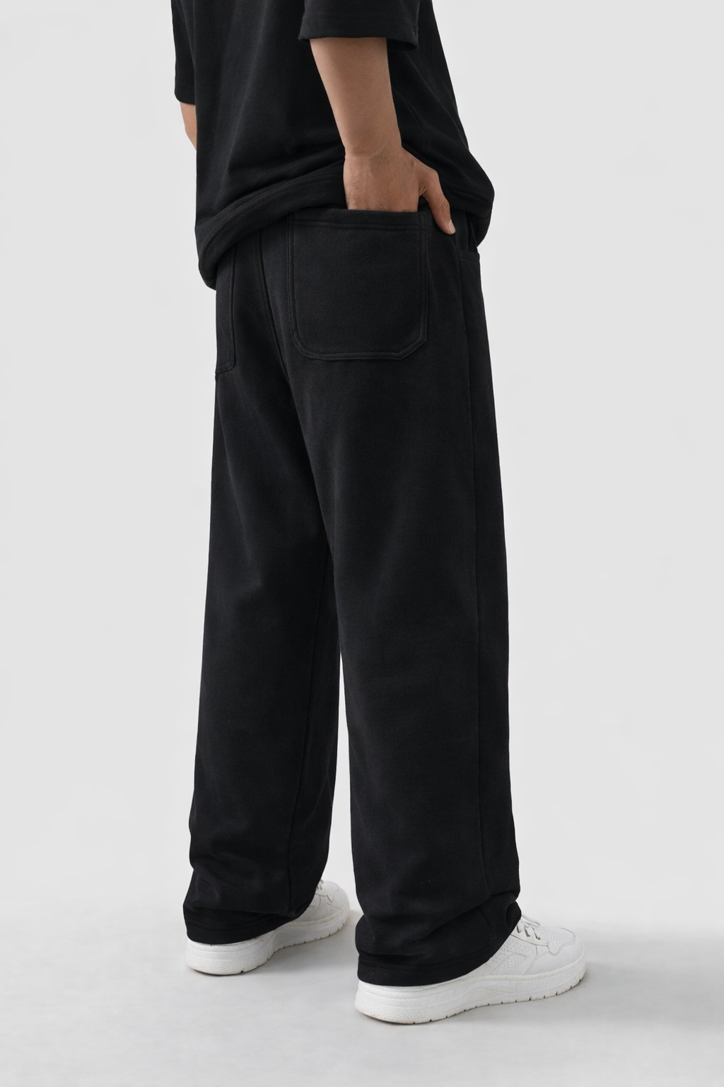 Black | Street Stripe Wide Sweatpants